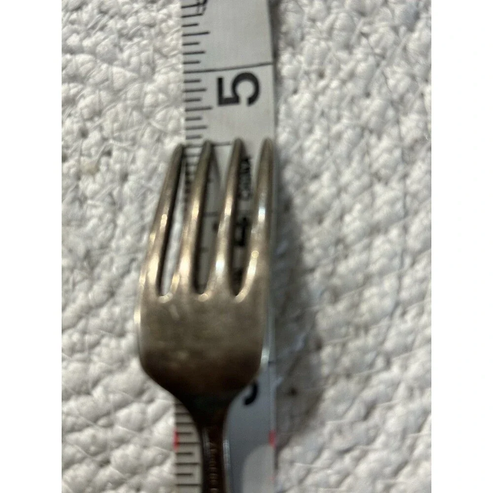 Vintage 1847 Rogers Bros Heritage 4 1/4 in. Silver Plate Childs Baby Fork